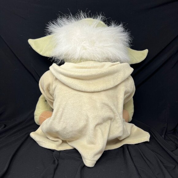 Star Wars Yoda Plush Stuffed Animal Removeable Jedi Robe Jay Franco 13" Sitting - Picture 2 of 11